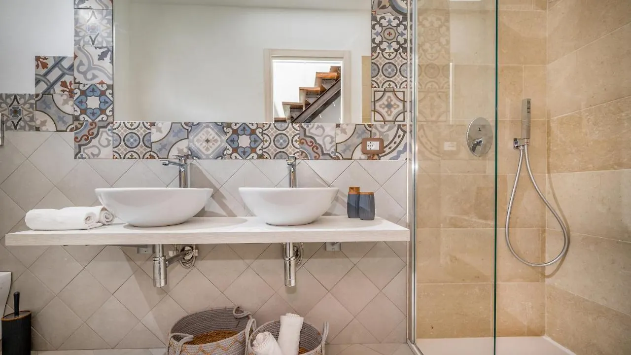 Villa Gallus 6, Emma Villas Taormina 0*,  Italy